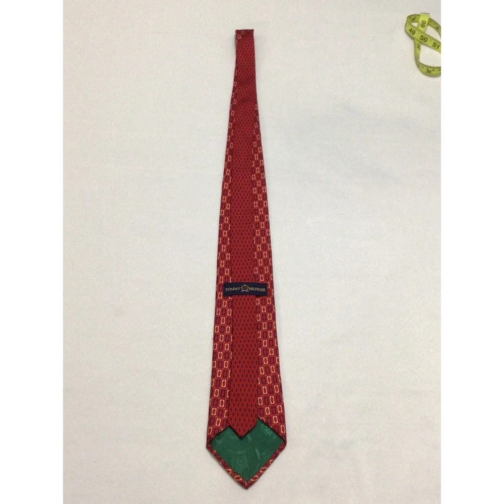 Tommy Hilfiger Mens Red Geometric Silk Necktie Classic Professional Formal Tie